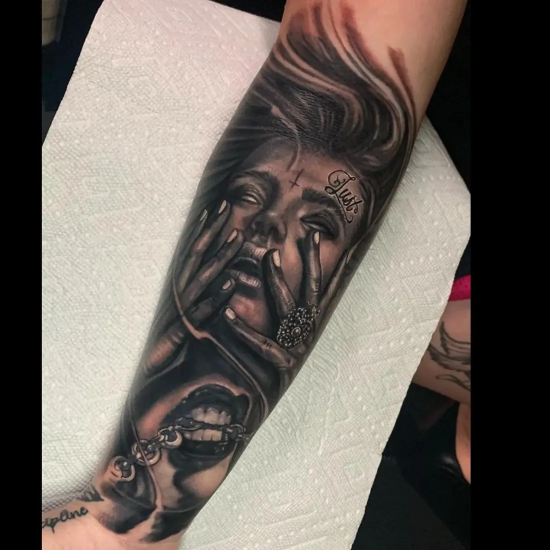Custom tattoo at Alliance Tattoo & Gallery, Eugene Oregon